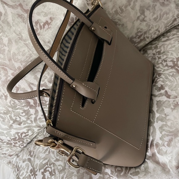 Brand new Dooney & Bourke Satchel Purse - Picture 3 of 5